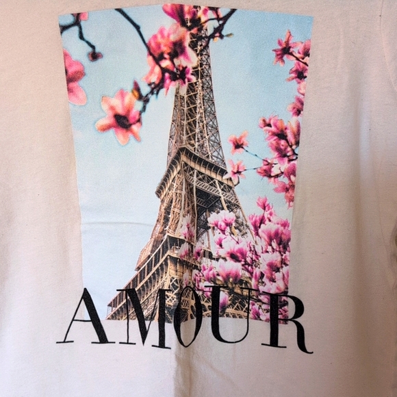 Old Navy White Tee with Eiffel Tower and Pink Blossoms - Picture 4 of 9